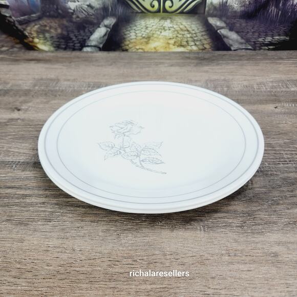 Corelle Solitary Silver Rose 10 1/4 " Dinner Plates Lot of 2 Corning Vintage - Picture 5 of 5